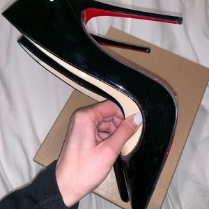 Christian louboutin so kate 38
